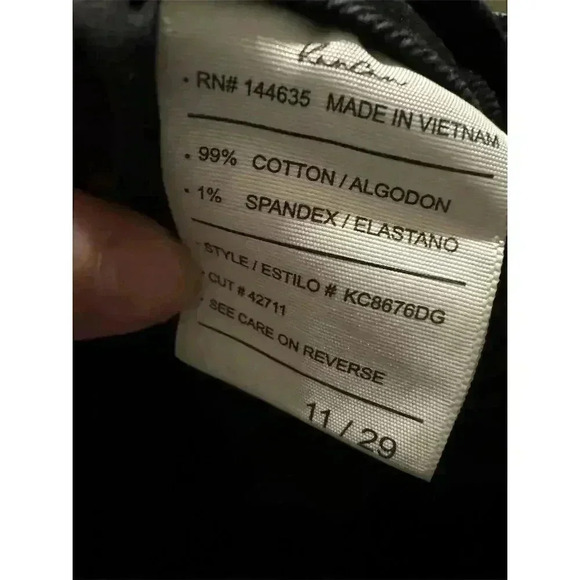 KanCan Women's High Rise Distressed Black Straight Leg Jeans Size 11 - Picture 7 of 7